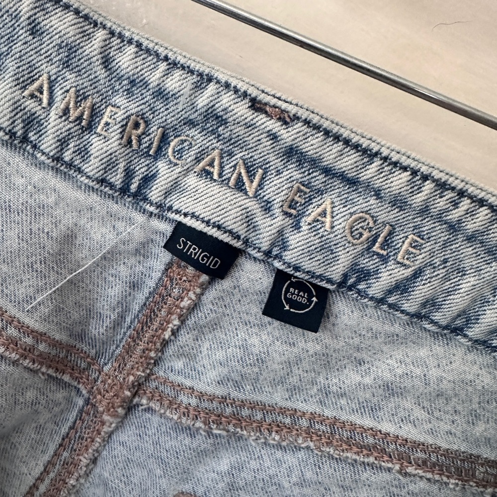 American Eagle Strigid Distressed Denim Jean Shorts Cut Off High Rise Stretch 8 - Picture 11 of 15